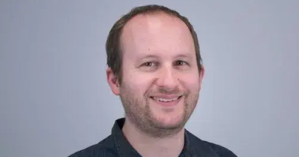 I am a professional web developer with 22 years of extensive…